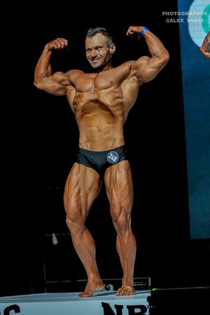 CLASSIC PHYSIQUE 173